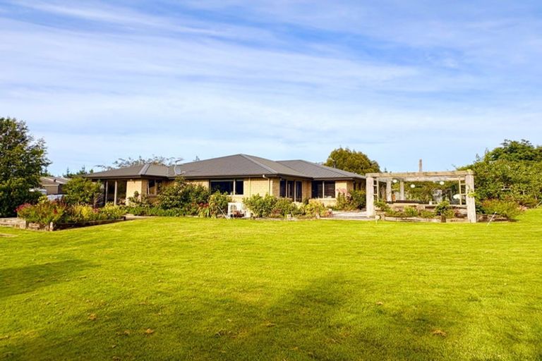 Photo of property in 71 Blackhead Road, Blackhead, Dunedin, 9076