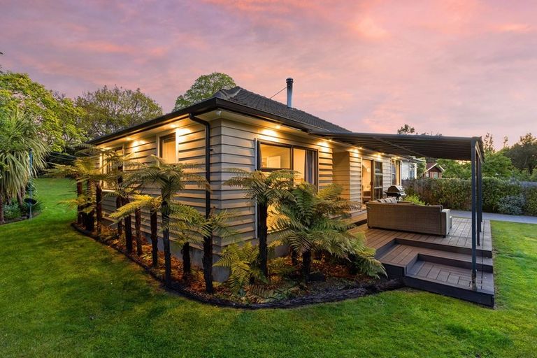 Photo of property in 122 Riverlaw Terrace, Saint Martins, Christchurch, 8022