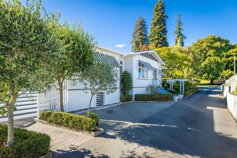 Photo of property in 11 Brougham Street, Nelson South, Nelson, 7010