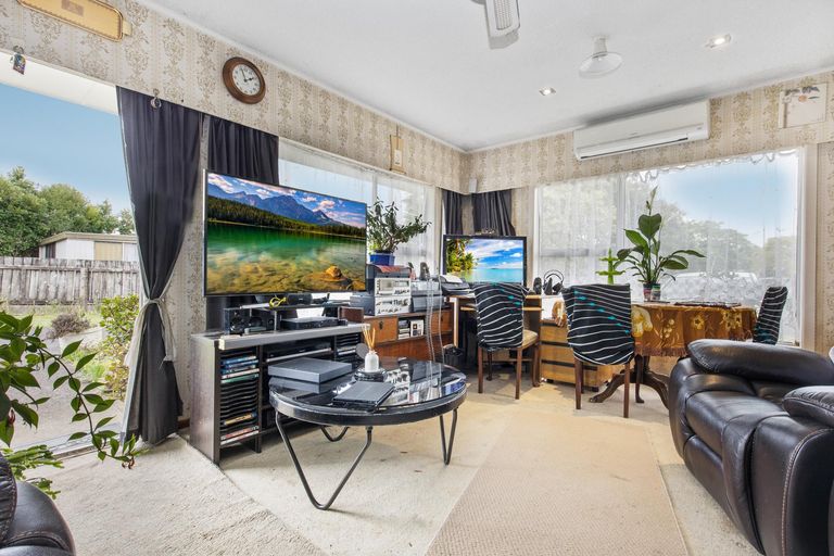 Photo of property in 1/12 Crisp Avenue, Pukekohe, 2120