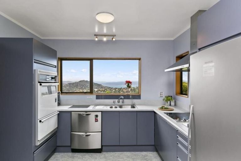 Photo of property in 18 Kilsyth Street, Karori, Wellington, 6012