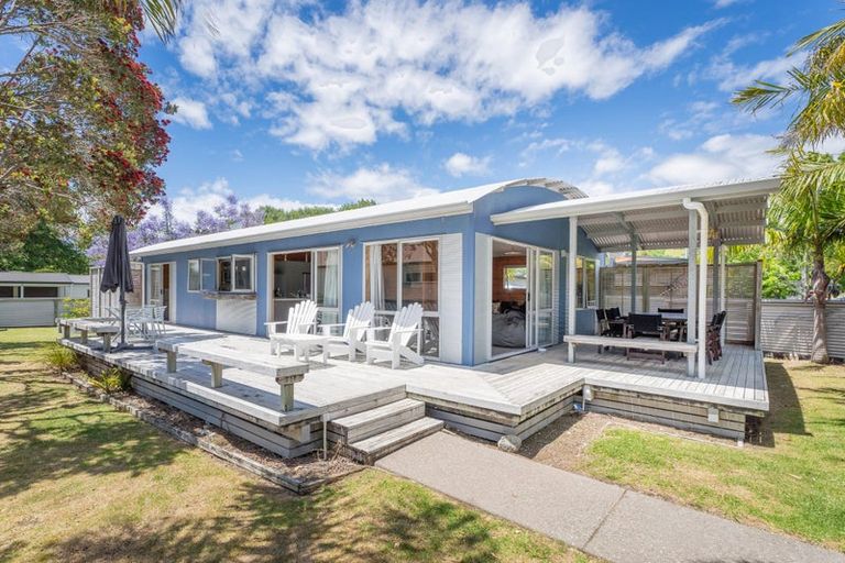 Photo of property in 21 Homestead Lane, Cooks Beach, Whitianga, 3591