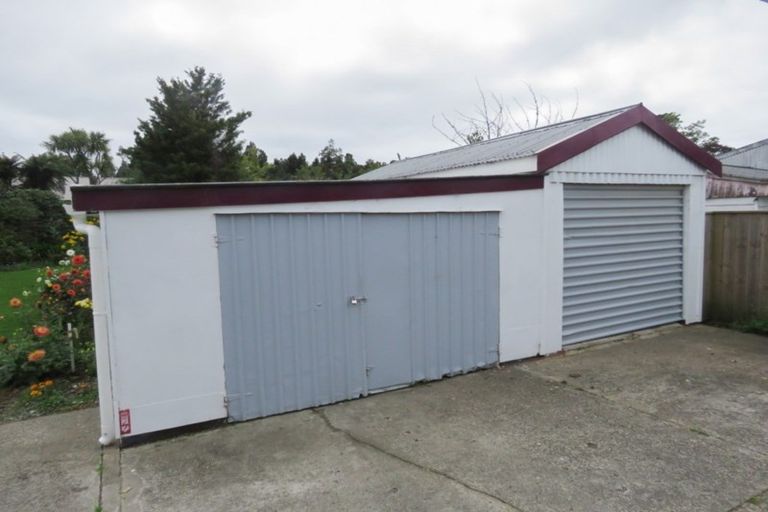 Photo of property in 61 Brougham Street, Westport, 7825