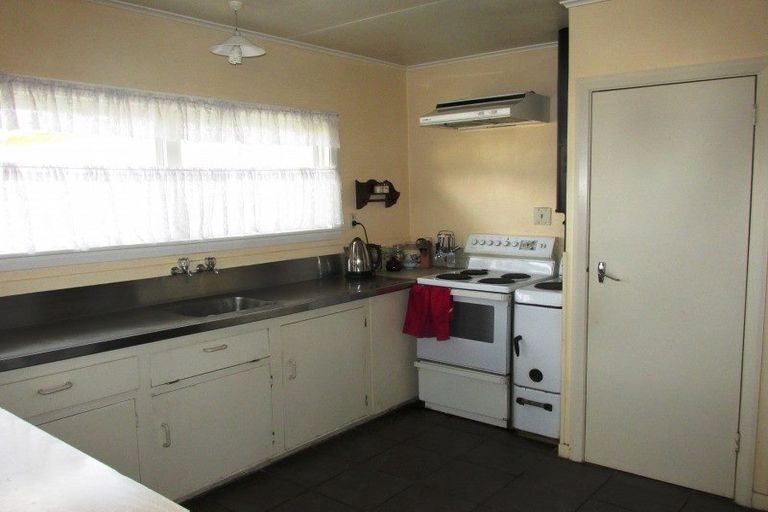 Photo of property in 75 Buller Road, Reefton, 7830