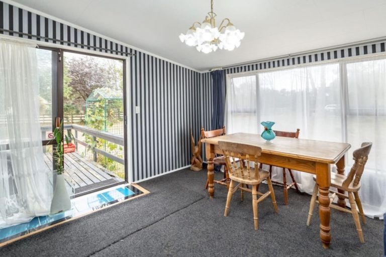 Photo of property in 44 Portland Road, Carterton, 5713