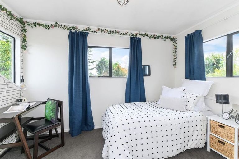 Photo of property in 43 Price Crescent, Mount Wellington, Auckland, 1060