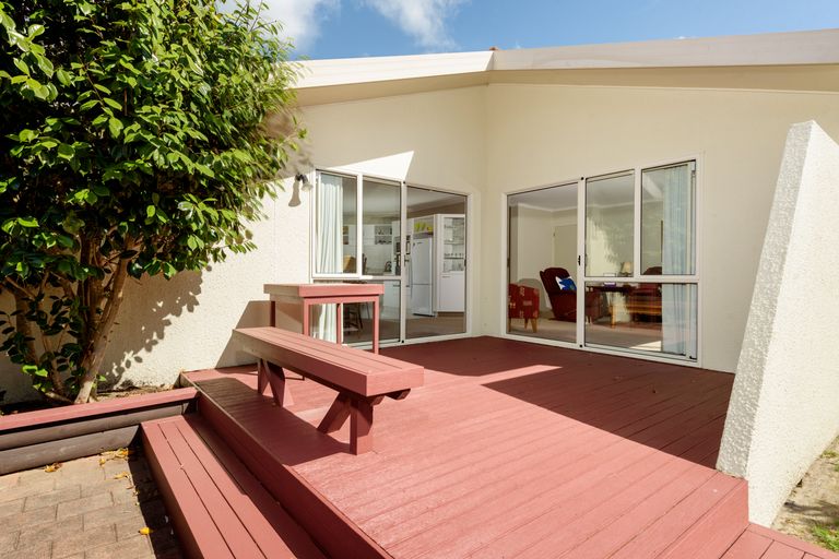 Photo of property in 328b Papamoa Beach Road, Papamoa Beach, Papamoa, 3118