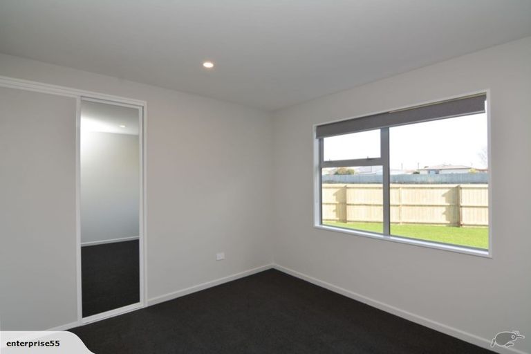 Photo of property in 16 Kingsbridge West, Burwood, Christchurch, 8083