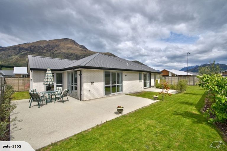 Photo of property in 10 Coventry Crescent, Lower Shotover, Queenstown, 9304