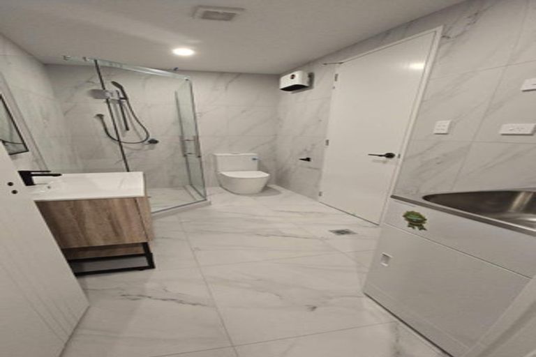 Photo of property in 3/236 Albany Highway, Schnapper Rock, Auckland, 0632