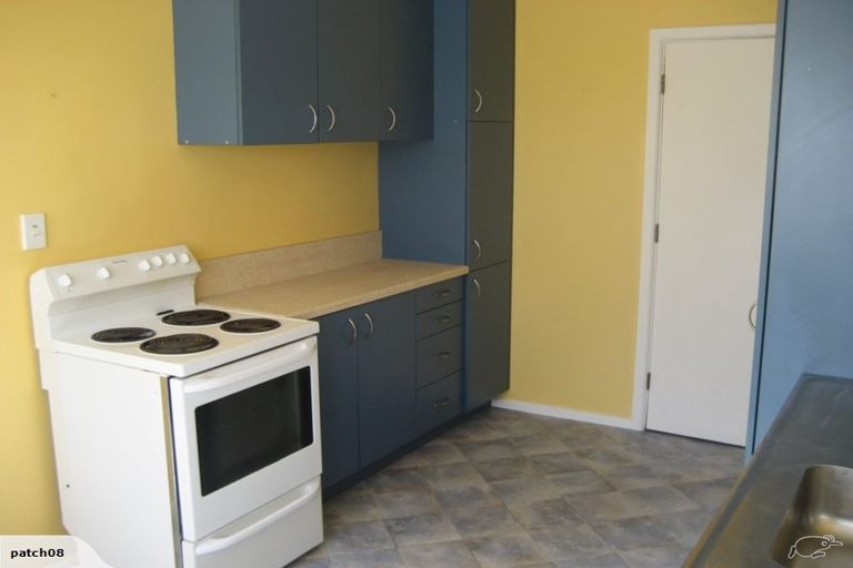 Photo of property in 13-15 Gillespie Street, Taita, Lower Hutt, 5011