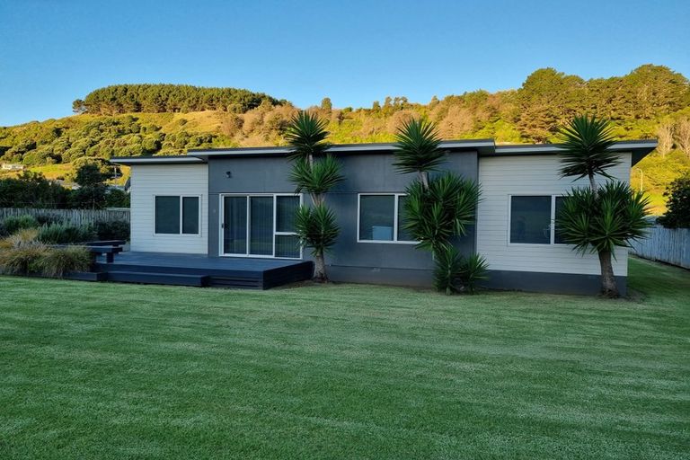 Photo of property in 9 Tainui Street, Mokau, 4376