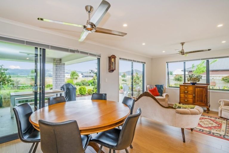 Photo of property in 24 Debenham Drive, Whitianga, 3510