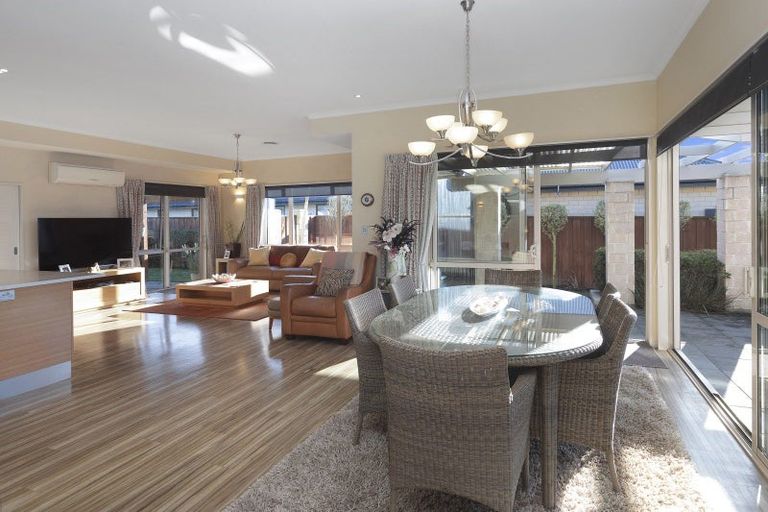 Photo of property in 48 Rotherham Drive, West Melton, 7618