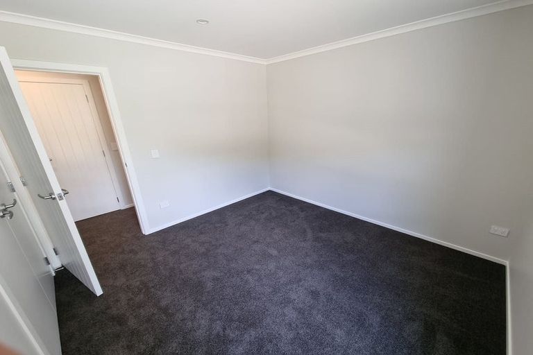 Photo of property in 62 Hokioi Drive, Kenepuru, Porirua, 5022