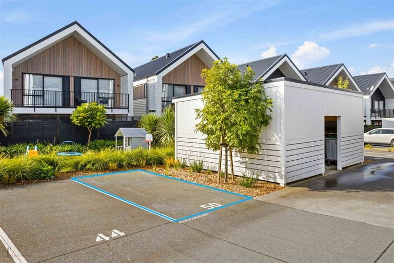 Photo of property in 50 Rangihina Road, Hobsonville, Auckland, 0616