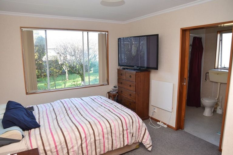 Photo of property in 99 Cargill Street, Waikiwi, Invercargill, 9810