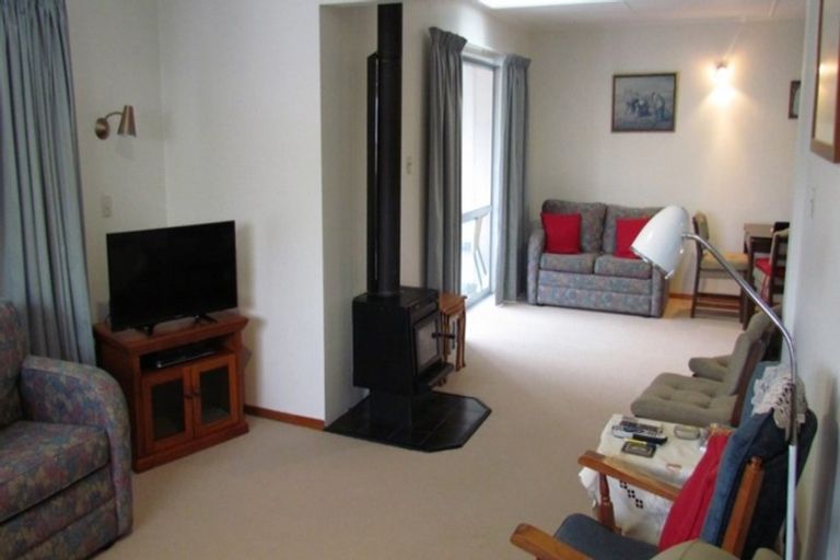 Photo of property in 4/4 School Road, Fairlie, 7925