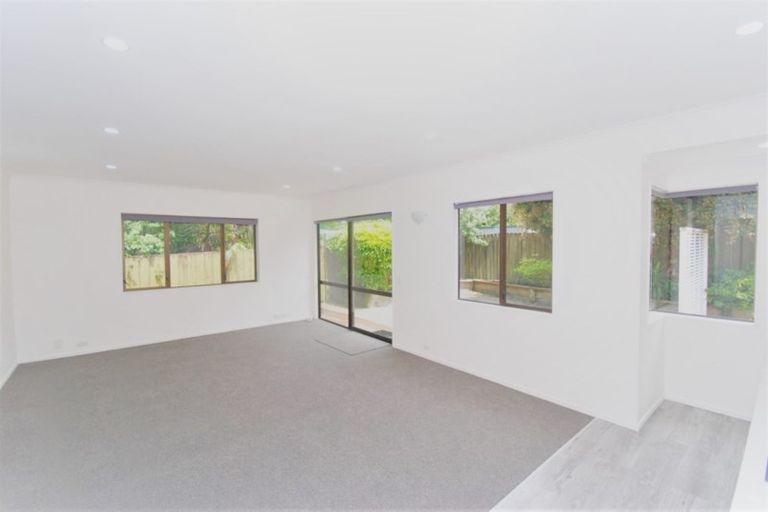 Photo of property in 3/23a Saxon Street, Waterview, Auckland, 1026