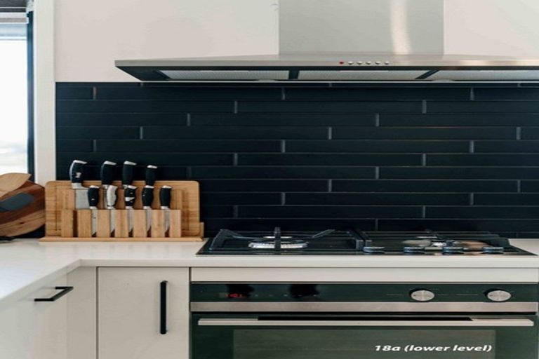 Photo of property in 18a Foreshore Lane, Karaka, Papakura, 2113