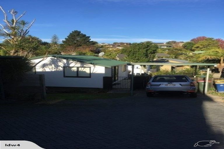 Photo of property in 42a Matipo Road, Mairangi Bay, Auckland, 0630