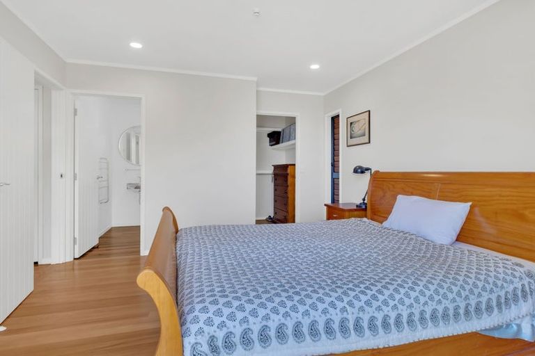 Photo of property in 23 Kotare Drive, Coopers Beach, 0420