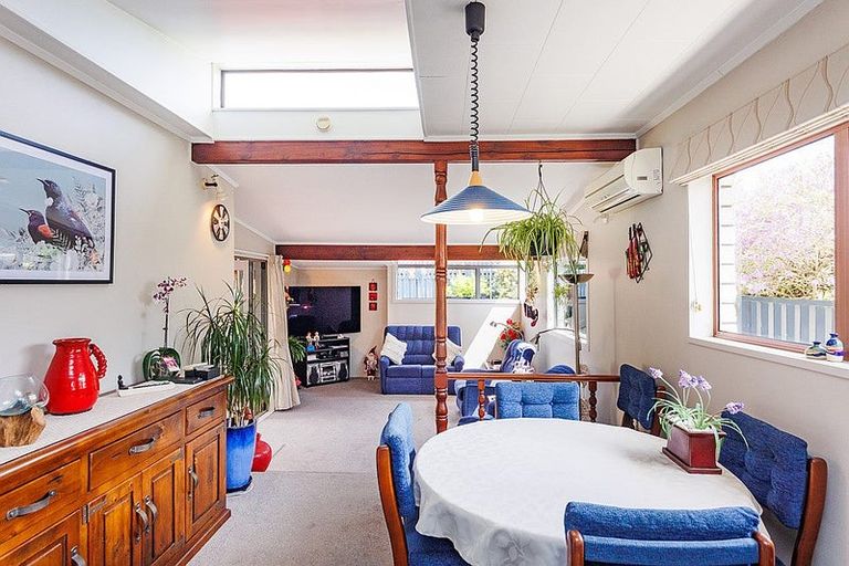 Photo of property in 3 Geraldine Crescent, Cloverlea, Palmerston North, 4412