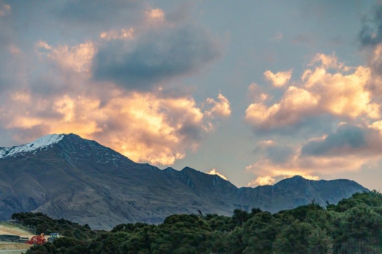 Photo of property in 64 Obelisk Street, Wanaka, 9305