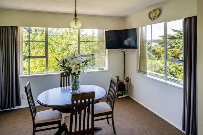 Photo of property in 11 Kotipu Place, Pukerua Bay, 5026