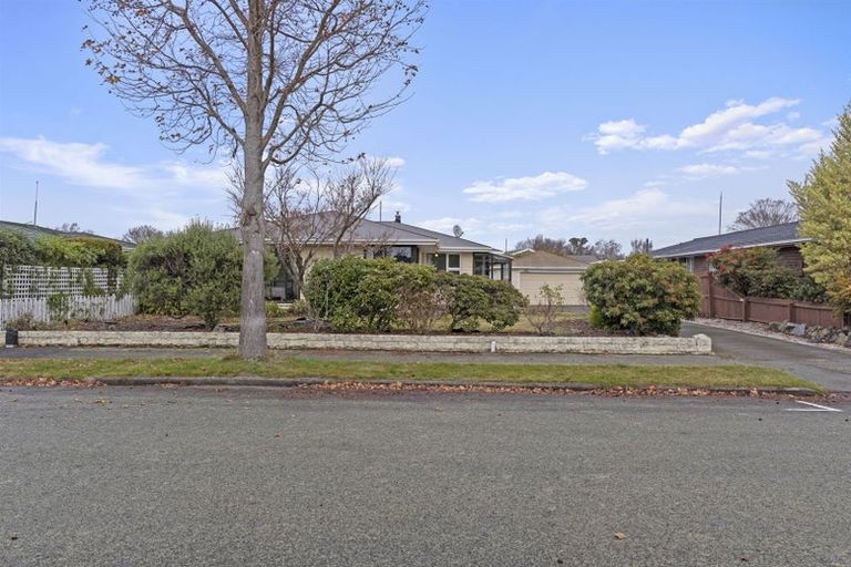 Photo of property in 9 Glenside Avenue, Ilam, Christchurch, 8041