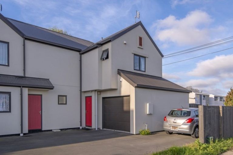 Photo of property in 93 Burke Street, Addington, Christchurch, 8024