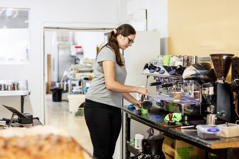 Photo of property in 124/126 Commerce Street, Frankton, Hamilton, 3204