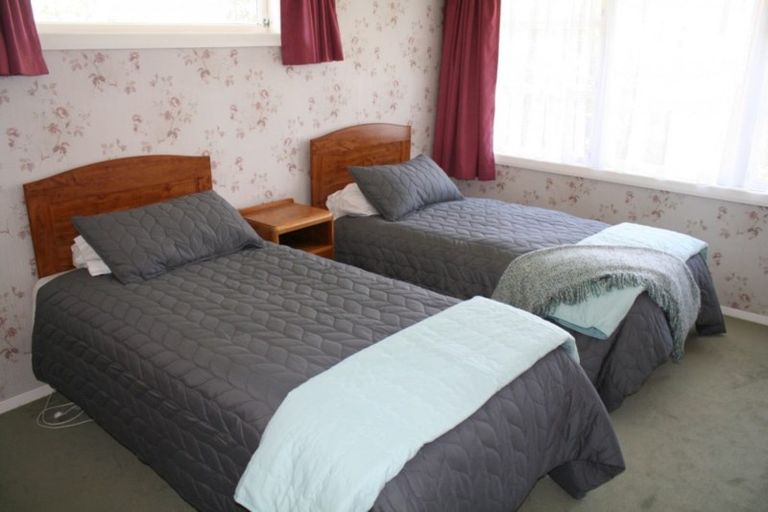 Photo of property in 18 Grant Street, Dannevirke, 4930