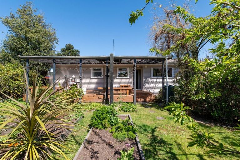 Photo of property in 14 Clouston Crescent, Fenton Park, Rotorua, 3010