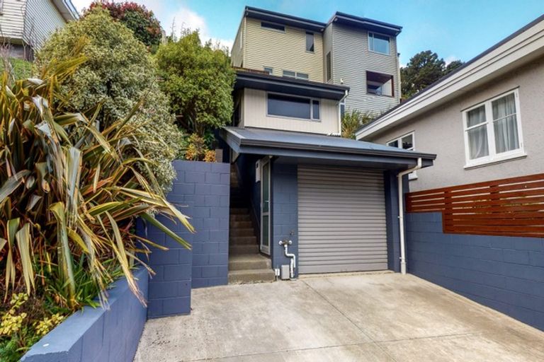 Photo of property in 37 Liardet Street, Vogeltown, Wellington, 6021