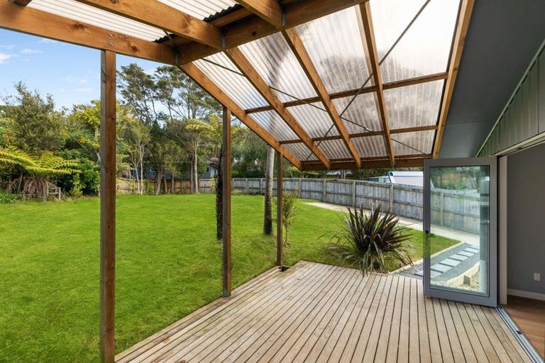 Photo of property in 31 Annison Avenue, Glen Eden, Auckland, 0602