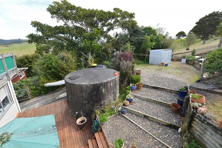 Photo of property in 3 Kaone Point Road, Matapouri, Whangarei, 0173