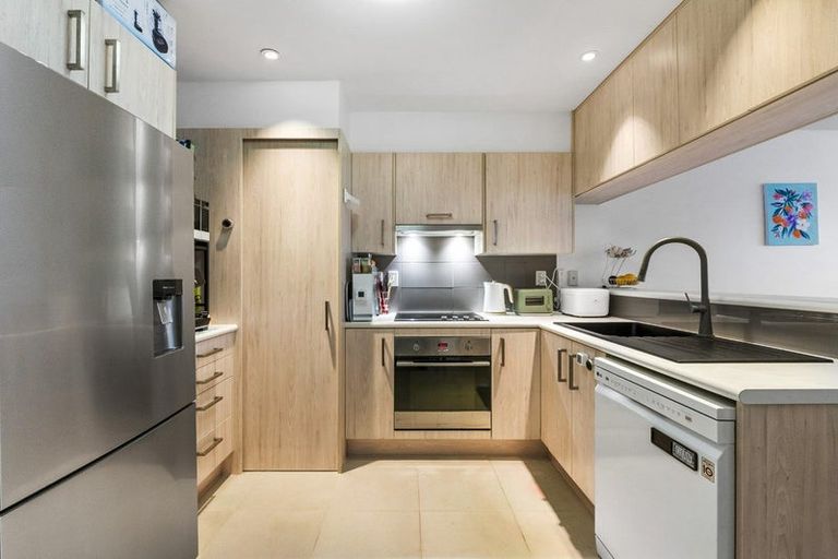 Photo of property in 211/17 Link Crescent, Stanmore Bay, Whangaparaoa, 0932