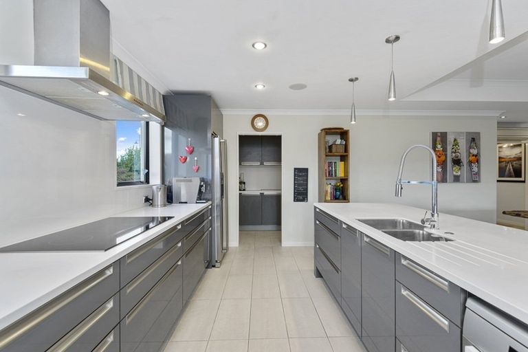 Photo of property in 2 Stables Drive, Lincoln, 7608