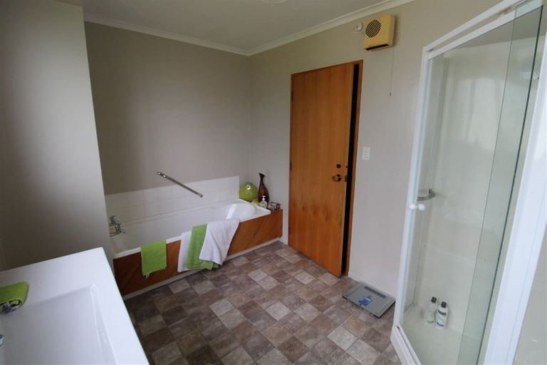 Photo of property in 56 Foley Road, Levels, Timaru, 7975