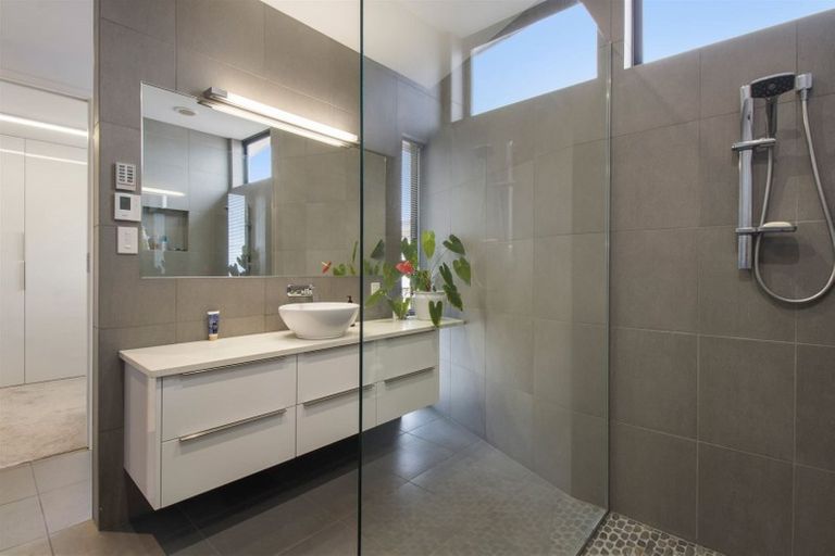 Photo of property in 154 Seaforth Road, Waihi Beach, 3611