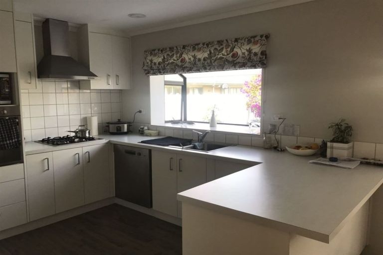 Photo of property in 11 Jasmine Place, Mount Maunganui, 3116