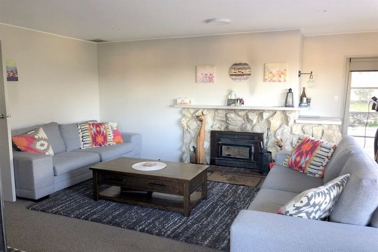 Photo of property in 96 Porangahau Road, Waipukurau, 4200