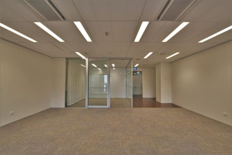 Photo of property in 41 Shortland Street, Wainoni, Christchurch, 8061