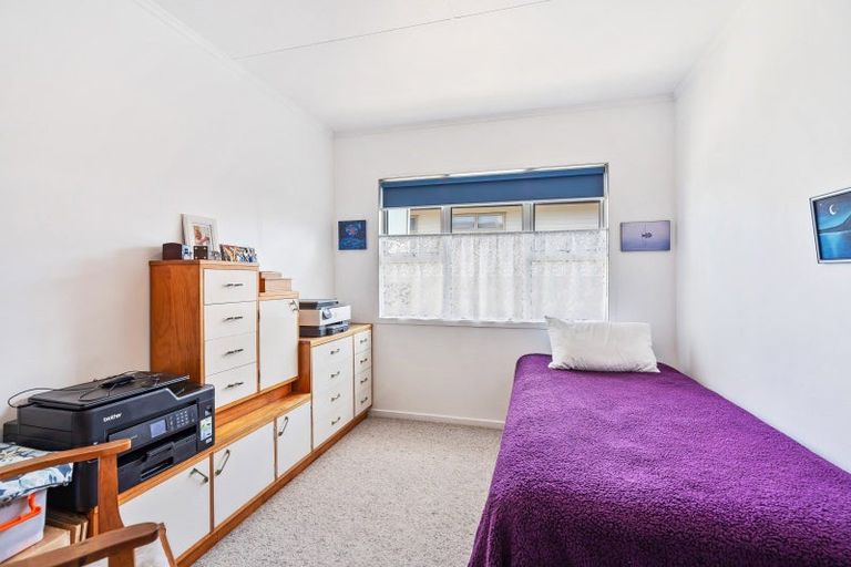 Photo of property in 6 Waikaraka Beach Road, Tamaterau, Whangarei, 0174