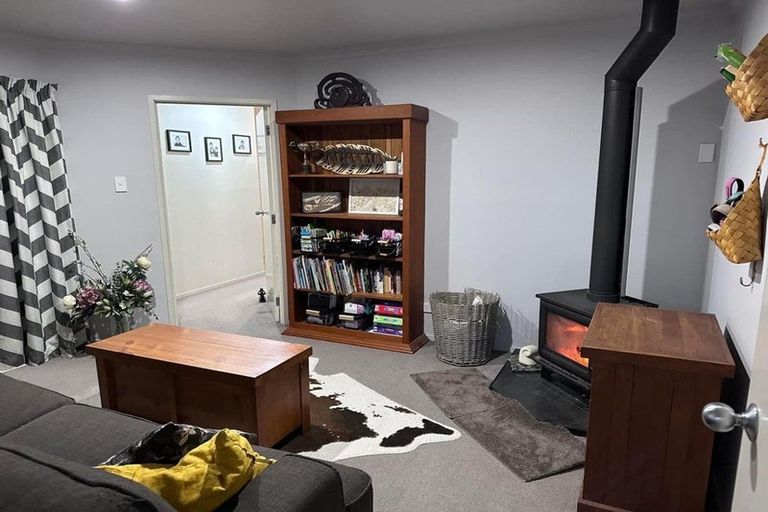 Photo of property in 23 Delta Mews Place, Clive, 4102