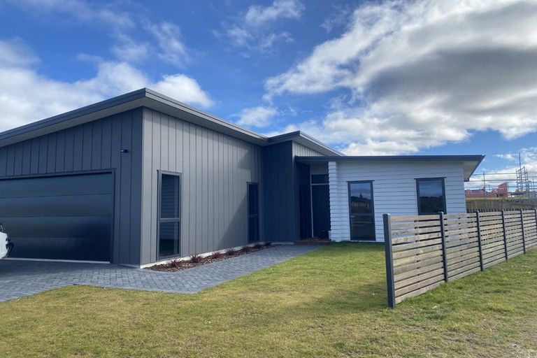 Photo of property in 89 Maru Terrace, Wharewaka, Taupo, 3330