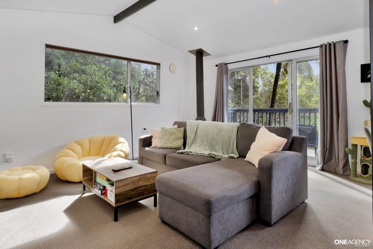 Photo of property in 470c Stokes Valley Road, Stokes Valley, Lower Hutt, 5019