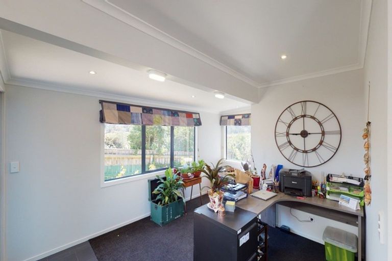 Photo of property in 571 Waitarere Beach Road, Waitarere Beach, Levin, 5510