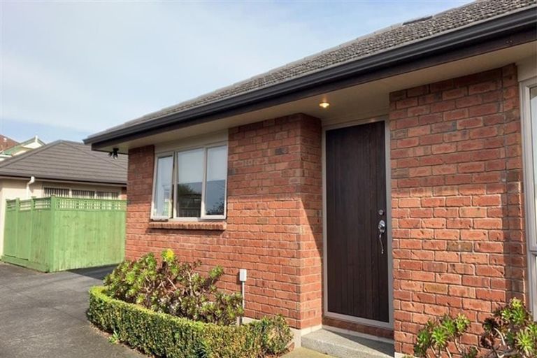 Photo of property in 30b Beresford Street, Pukekohe, 2120
